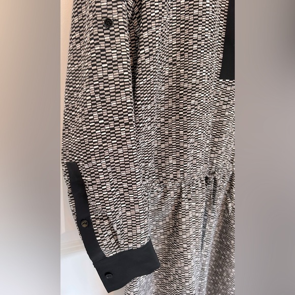 Vince Silk Shirtdress - Picture 8 of 12